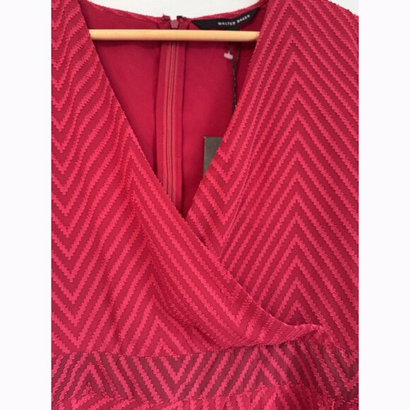 Walter Baker Belinda Sheer Chevron Wrap Top Sz XL Red Romantic Evening Holiday - Picture 5 of 11